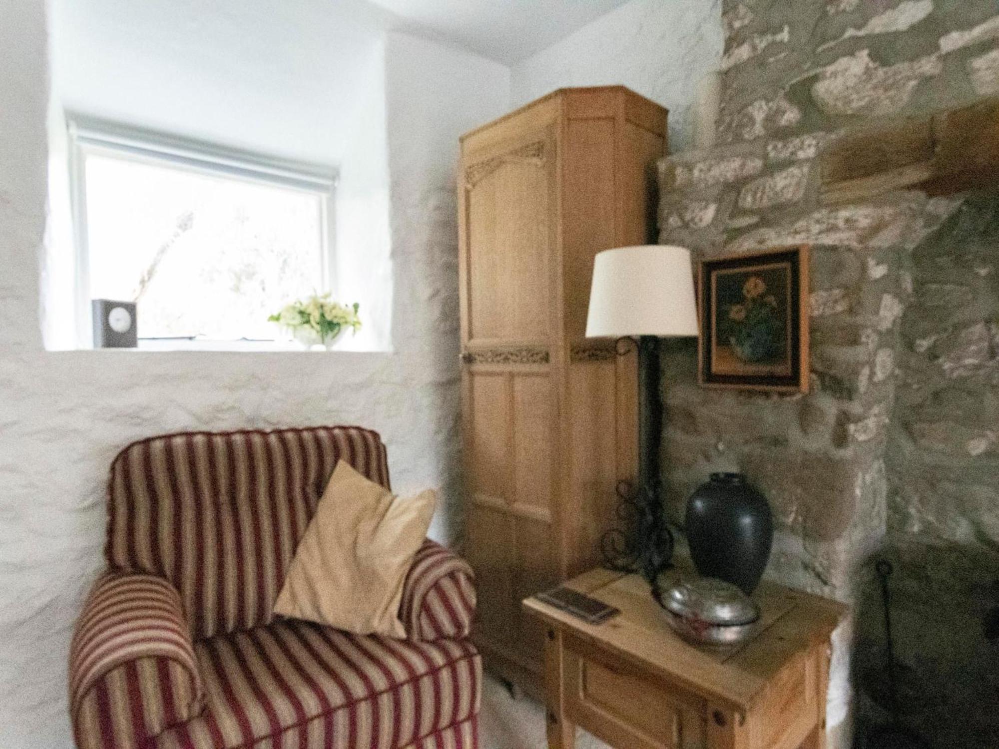 Secluded Holiday Home In Ceredigion With Garden Pennant  Extérieur photo